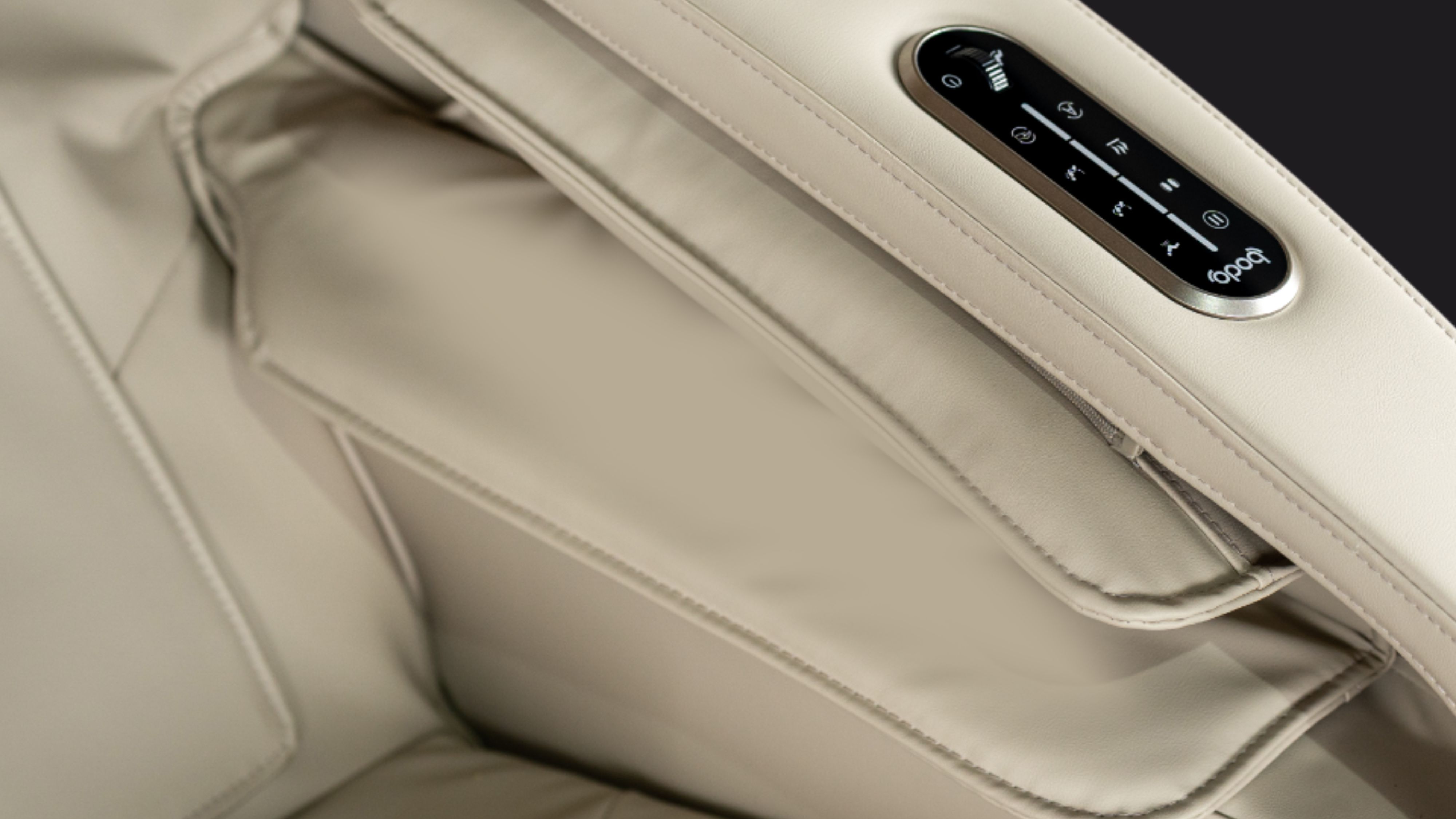 Высококачественный материал обивки - Массажное кресло Bodo Eva Beige